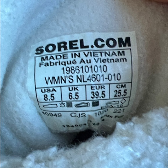 Sorel Black and Cream Women’s EUR 39.5 USA 8.5 Sherpa Boots - Picture 11 of 14